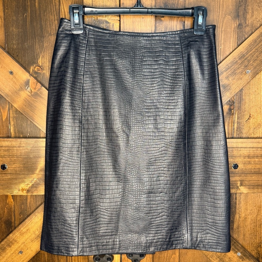 Vintage RALPH LAUREN Embossed Crocodile Petite Leather Skirt Zippered Size 6P
